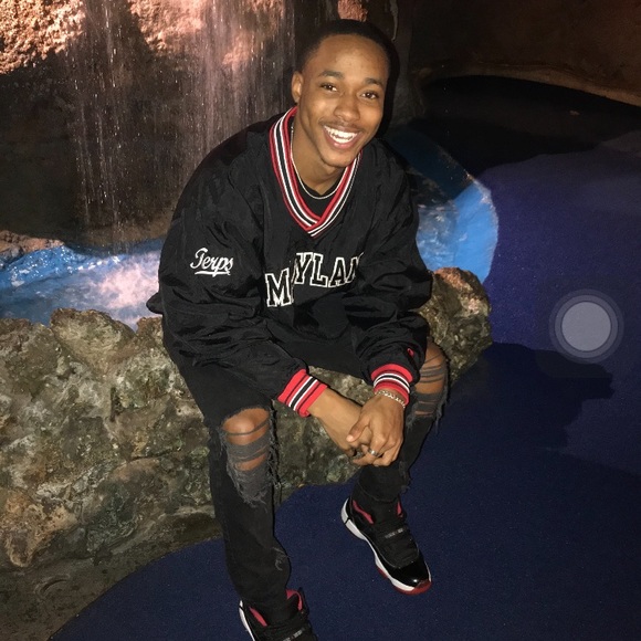 Meet your Posher, Virgil - Picture 4 of 6